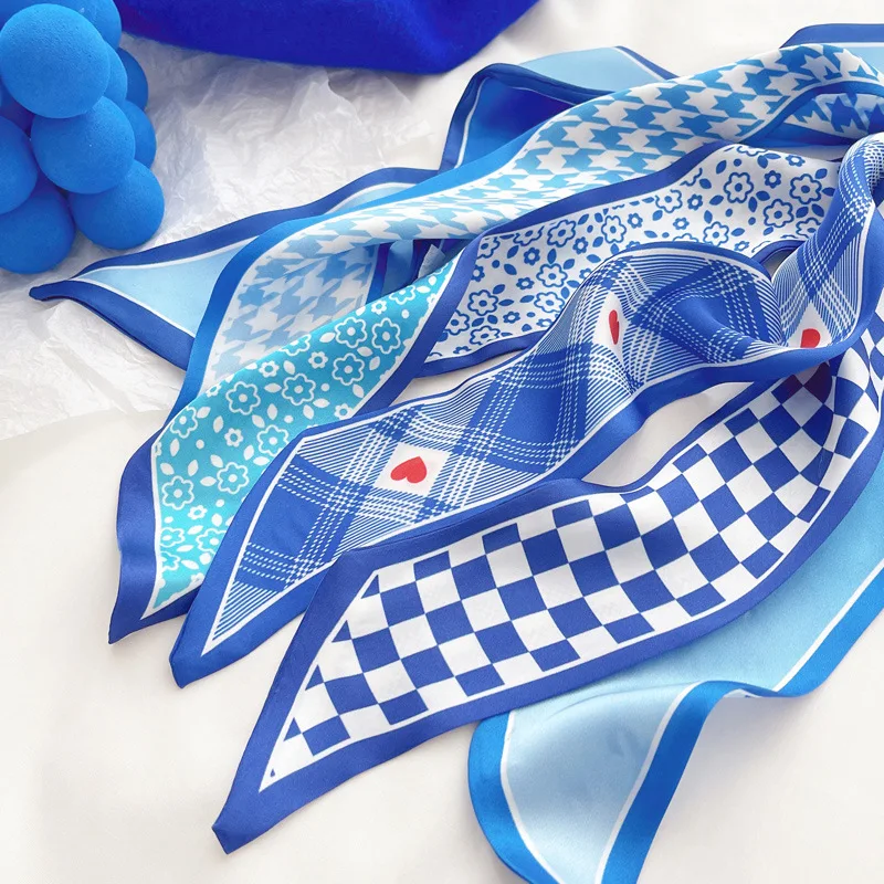 Klein blue silk scarf new chec - Bandana Cotton recensie en prijs