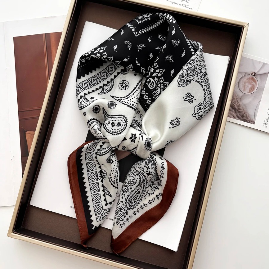 2025 Silk Shawl Square Scarf F - Bandana Cotton recensie en prijs